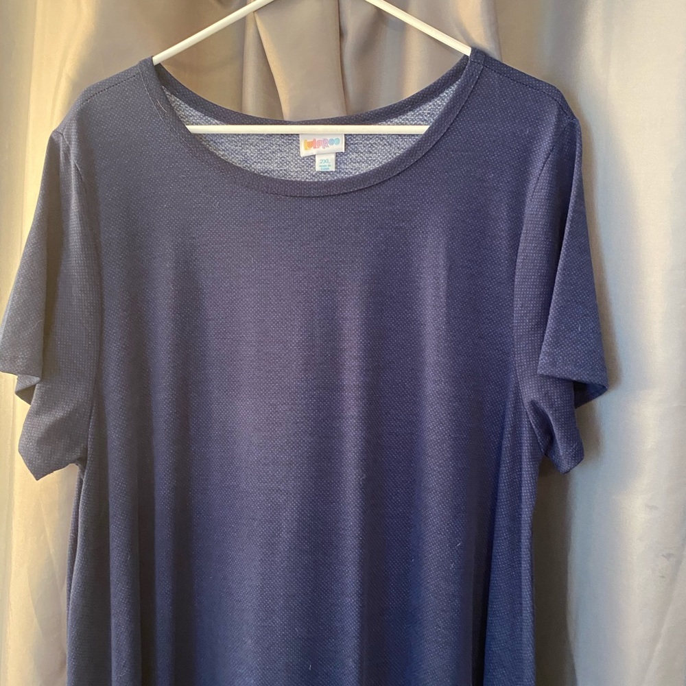 2X Carly by Lularoe